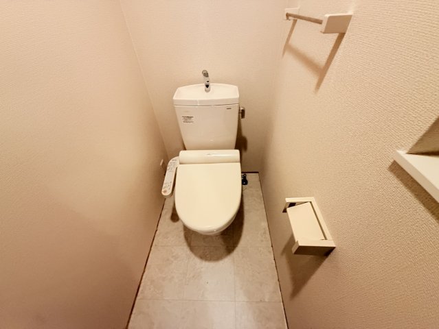 PINO甲東園のトイレ写真