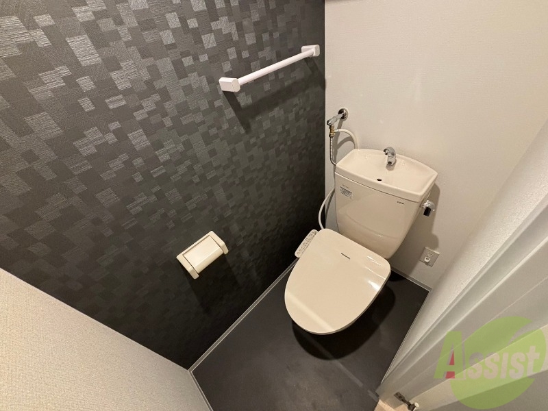 トイレ　こちらはトイレです。清潔感があり、安心して使用できます。