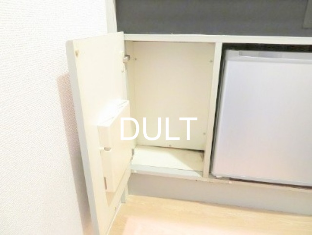 その他　キッチン下収納です。