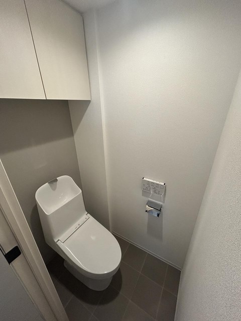 トイレ　室内参考写真