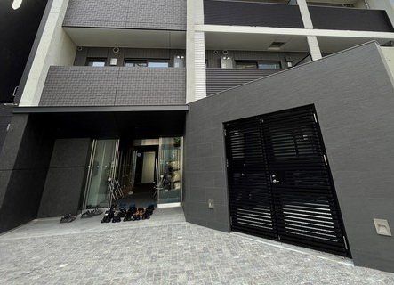 エントランス　外観
