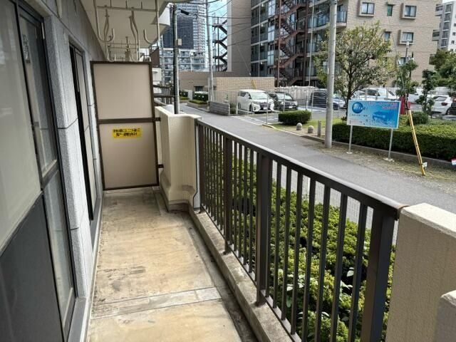 バルコニー
