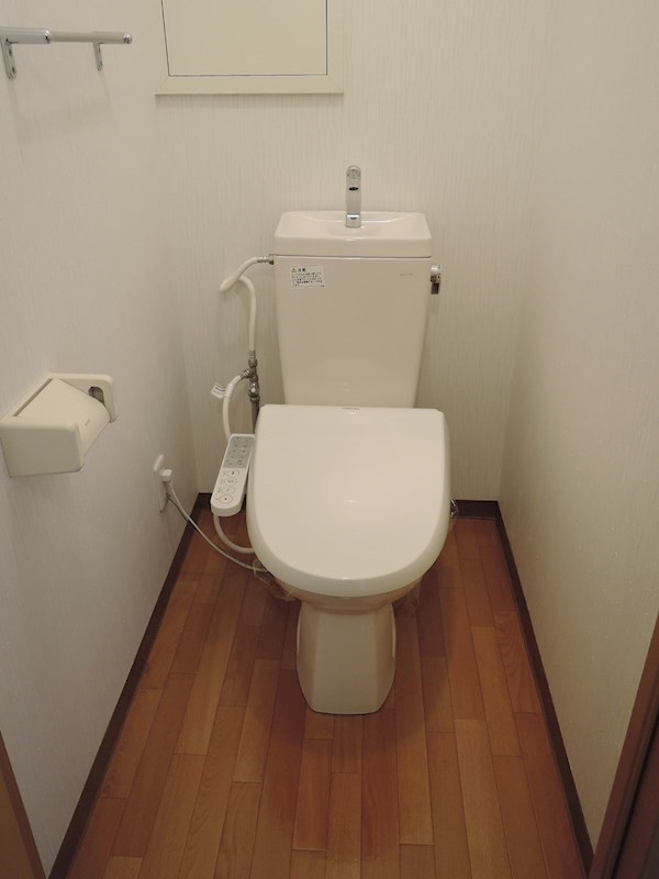 トイレ　トイレ