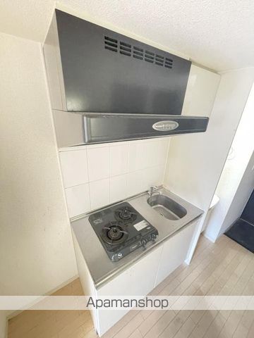 地下鉄谷町線 南森町駅 徒歩6分 13階建 築17年のキッチン写真