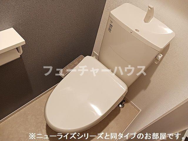 トイレ　落ち着いたトイレです