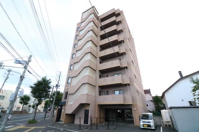 建物外観　人気の鉄筋コンクリート造♪