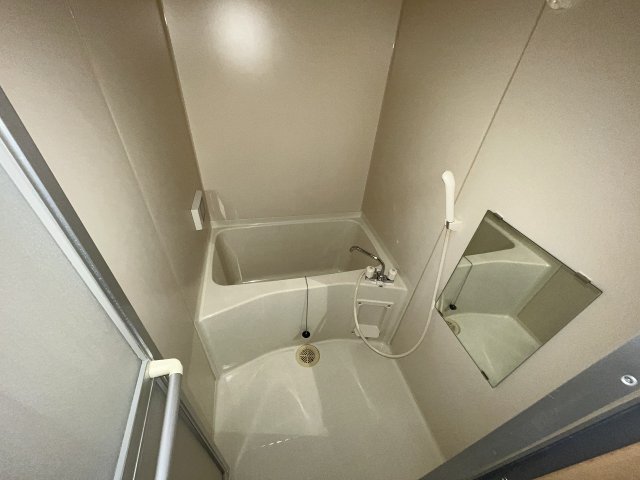 バス・シャワールーム　日々の暮らしに欠かせないお風呂です
