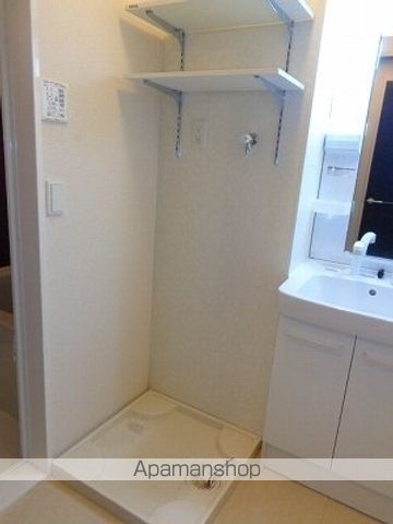 地下鉄長堀鶴見緑地線 玉造駅 徒歩4分 3階建 築13年の内装写真