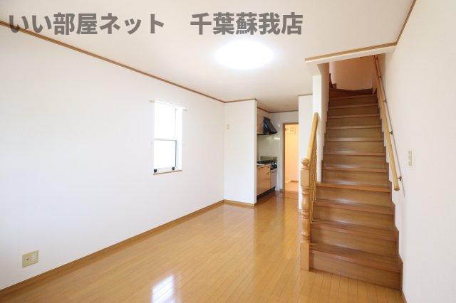 居室・リビング　使いやすい居間です