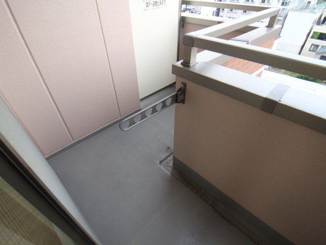 バルコニー　広々としたバルコニーです