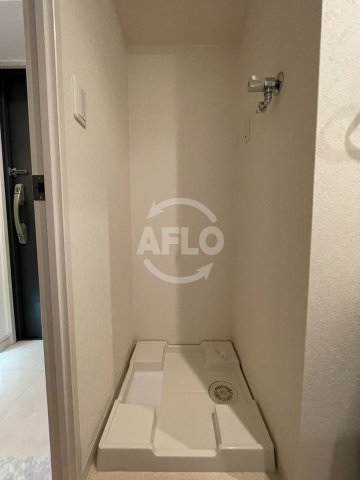 その他　レジディア江戸堀　洗濯機置場