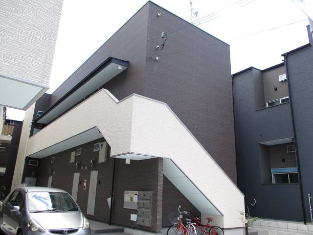 建物外観　primo