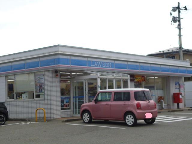 コンビニ　ローソン　自衛隊通店（コンビニ）まで1000m