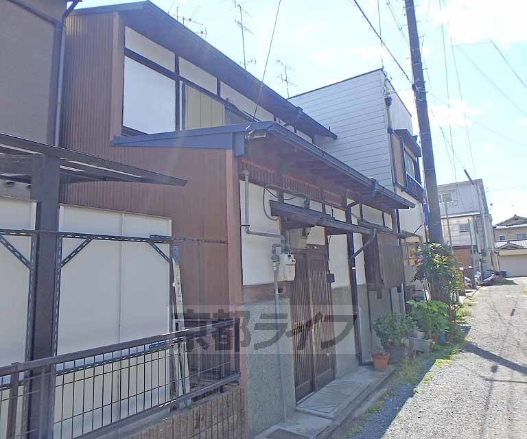 田中春菜町貸家の建物外観