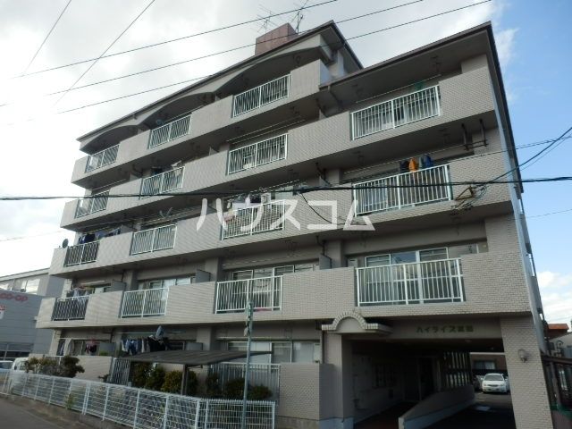 名古屋市天白区植田山のマンションの建物外観