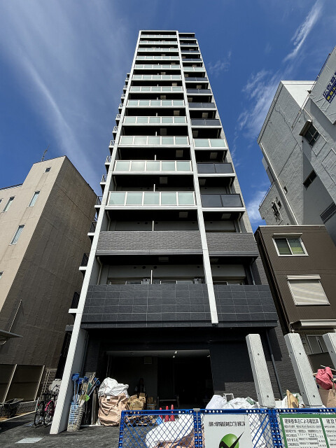 【エスリードレジデンス大阪福島シティクロスの建物外観】