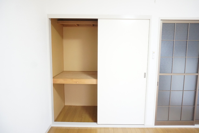 収納　お布団が収納できるサイズです☆