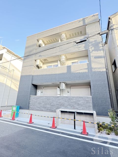 【伊丹市北本町のアパートの建物外観】