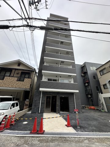 【クローバー・クレア池田の建物外観】