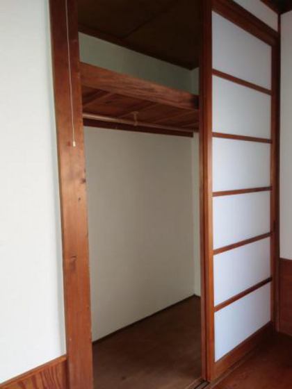 収納　※別の部屋の写真です