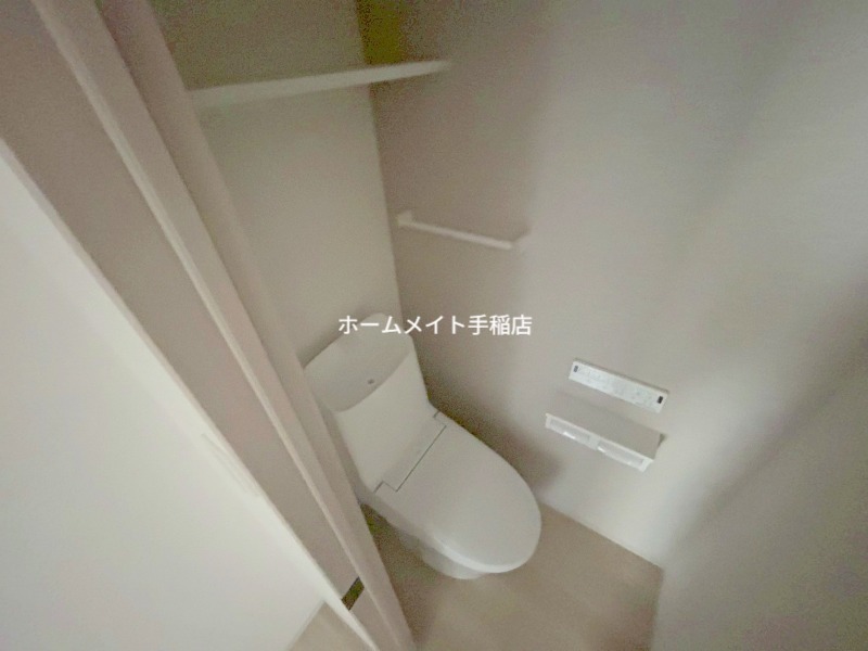 トイレ　ウォシュレット付きで快適な環境です♪