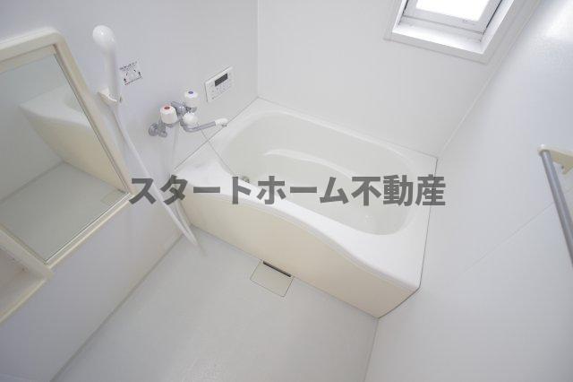 バス・シャワールーム　お風呂です