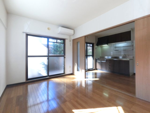 キッチン　※システムキッチンになります