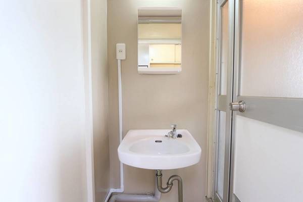 洗面設備　モデルルームの写真です