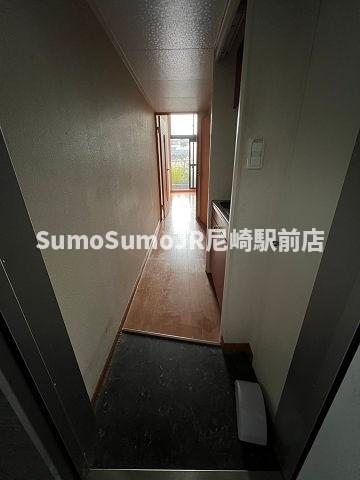 玄関　ゆったりとした玄関です