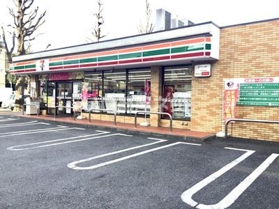 コンビニ　セブンイレブン（コンビニ）まで148m