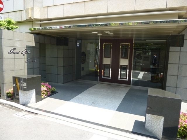 エントランス　★エントランス★