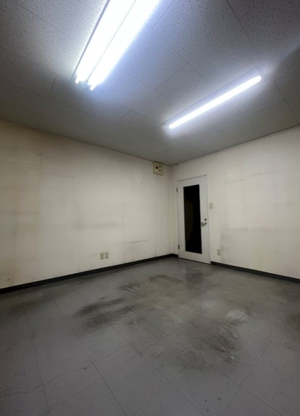 近鉄奈良線 新大宮駅 徒歩19分 2階建 築41年の居間写真