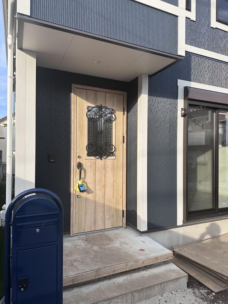 エントランス　★お問い合わせはタウンハウジングまで★