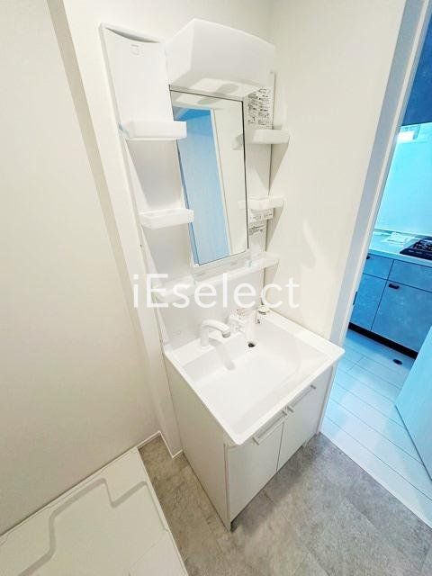 洗面設備　忙しい朝に便利なシャンプードレッサー♪