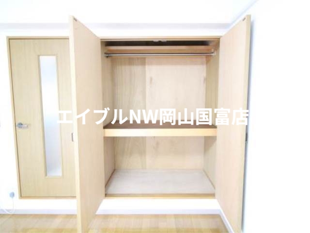 収納　別のお部屋の写真です。実際とは異なります。