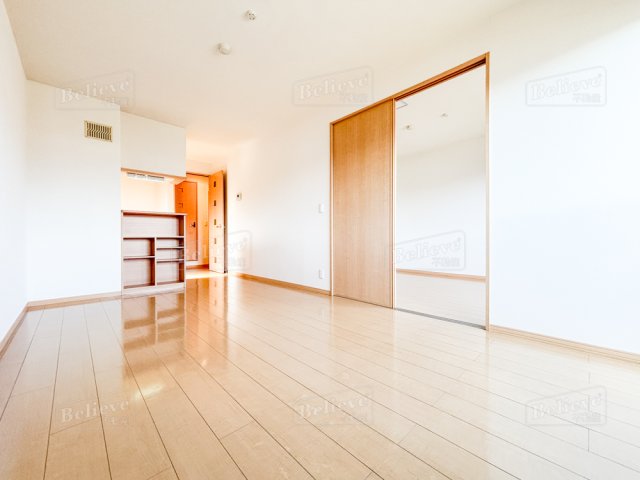 居室・リビング　広いリビングです☆