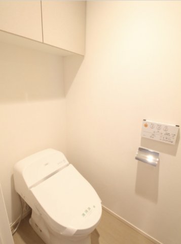 トイレ　参考写真