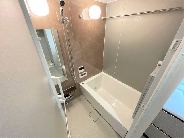 バス・シャワールーム