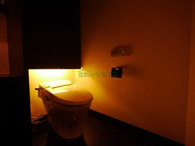 トイレ　同タイプ別部屋参考写真になります。