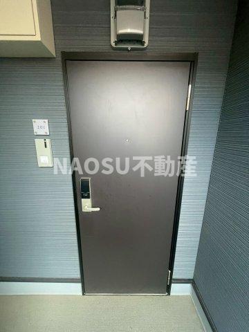 玄関　シンプルで使いやすい玄関です