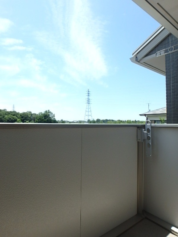バルコニー　図面と現状に相違がある場合には現状を優先．．．