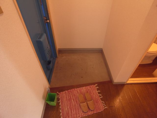 玄関　玄関です。