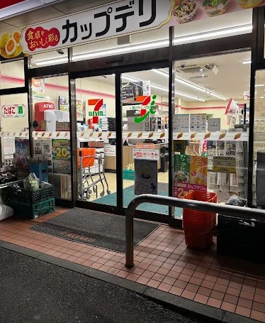 コンビニ　セブンイレブン 春日部一ノ割店（コンビニ）まで581m