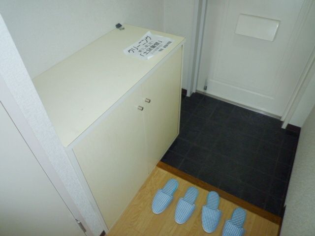 玄関　★玄関・シューズＢＯＸ完備★