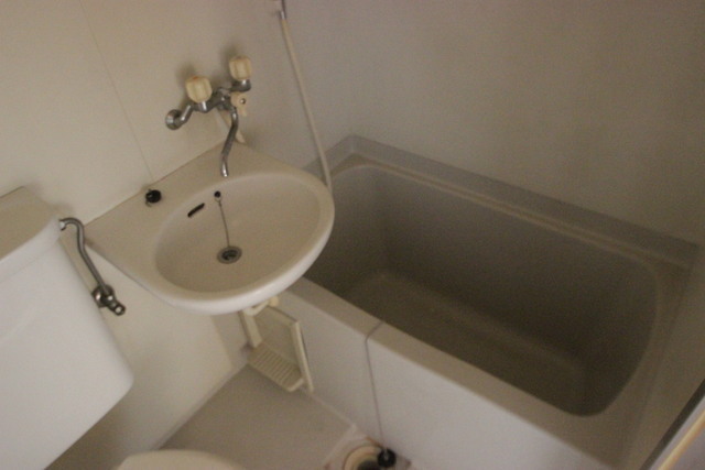 バス・シャワールーム　別号室の写真です