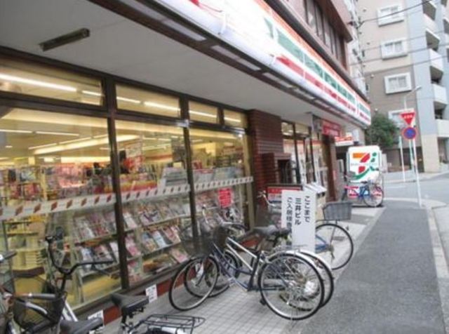 コンビニ　セブンイレブン品川南大井3丁目店（コンビニ）まで159m