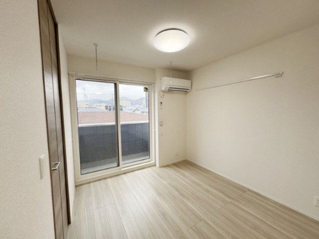 居室・リビング　同メーカー施工例