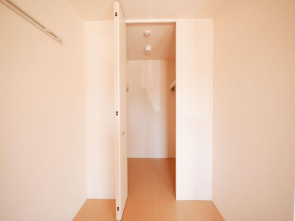 収納　豊富な収納スペース