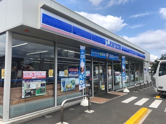 コンビニ　ローソン 小金井東町三丁目店（コンビニ）まで422m