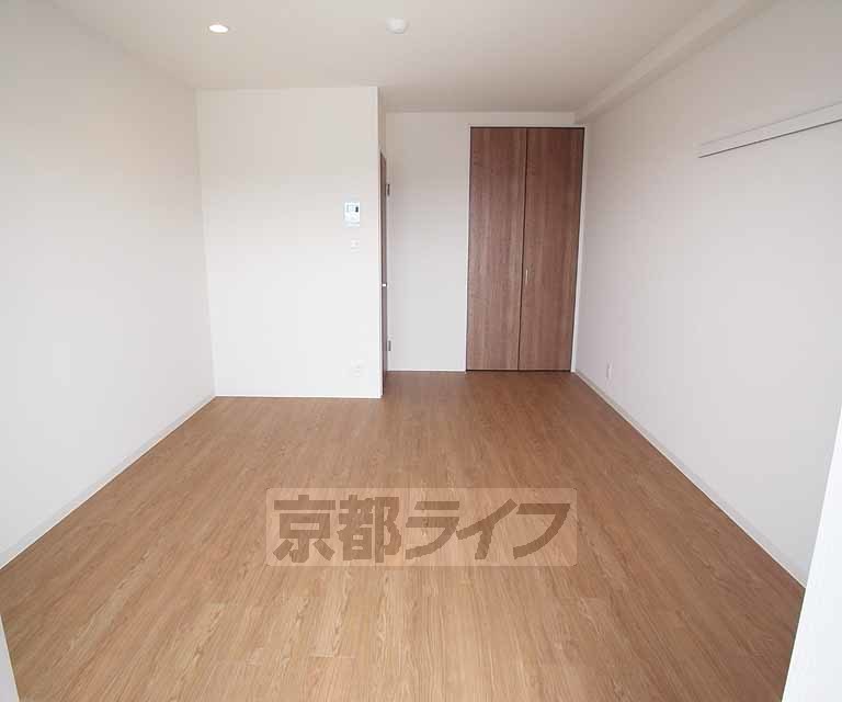 居室・リビング　広いお部屋で快適に過ごせます！